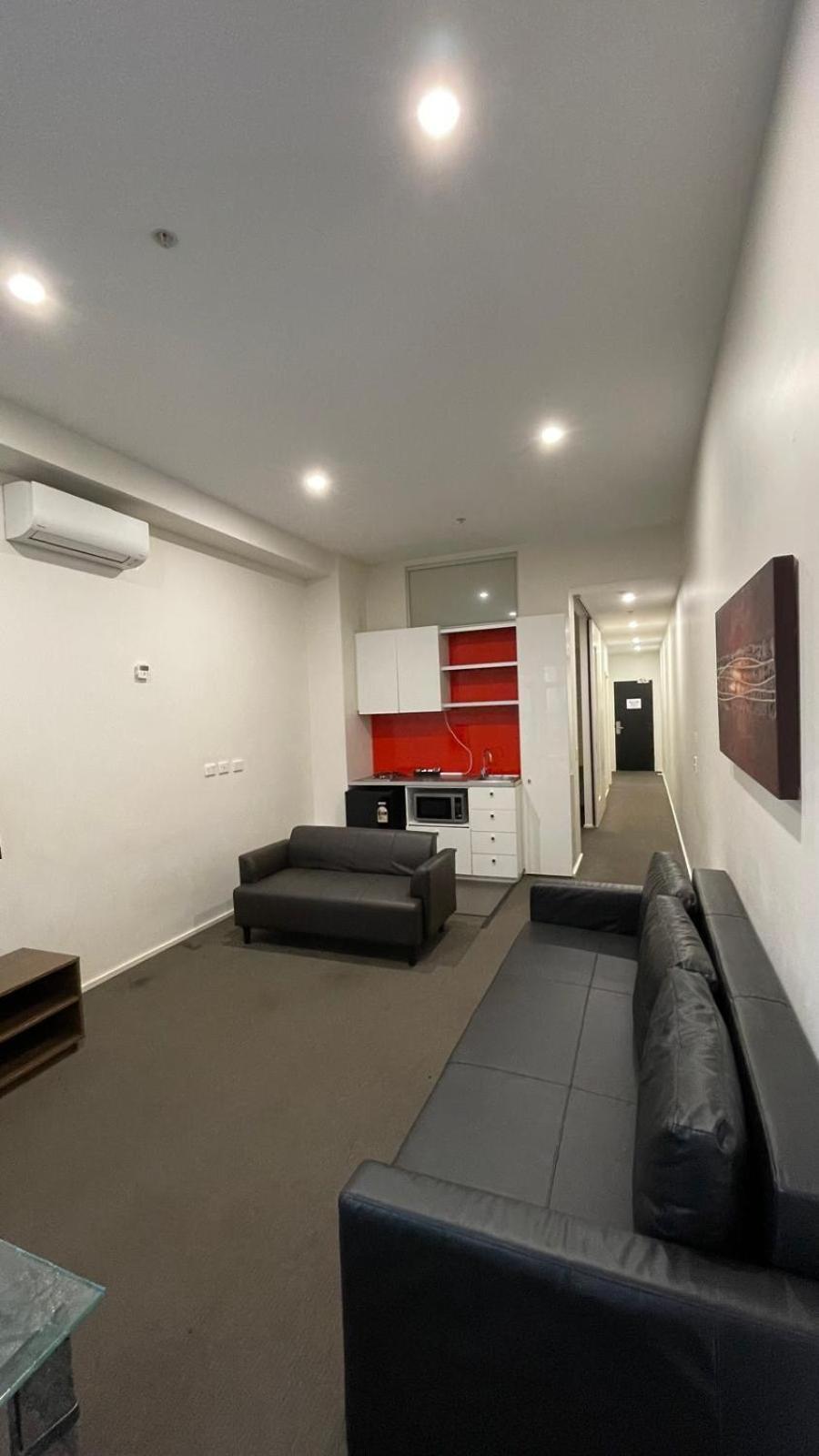 Comfort Apartments On Elizabeth Melbourne Exterior photo